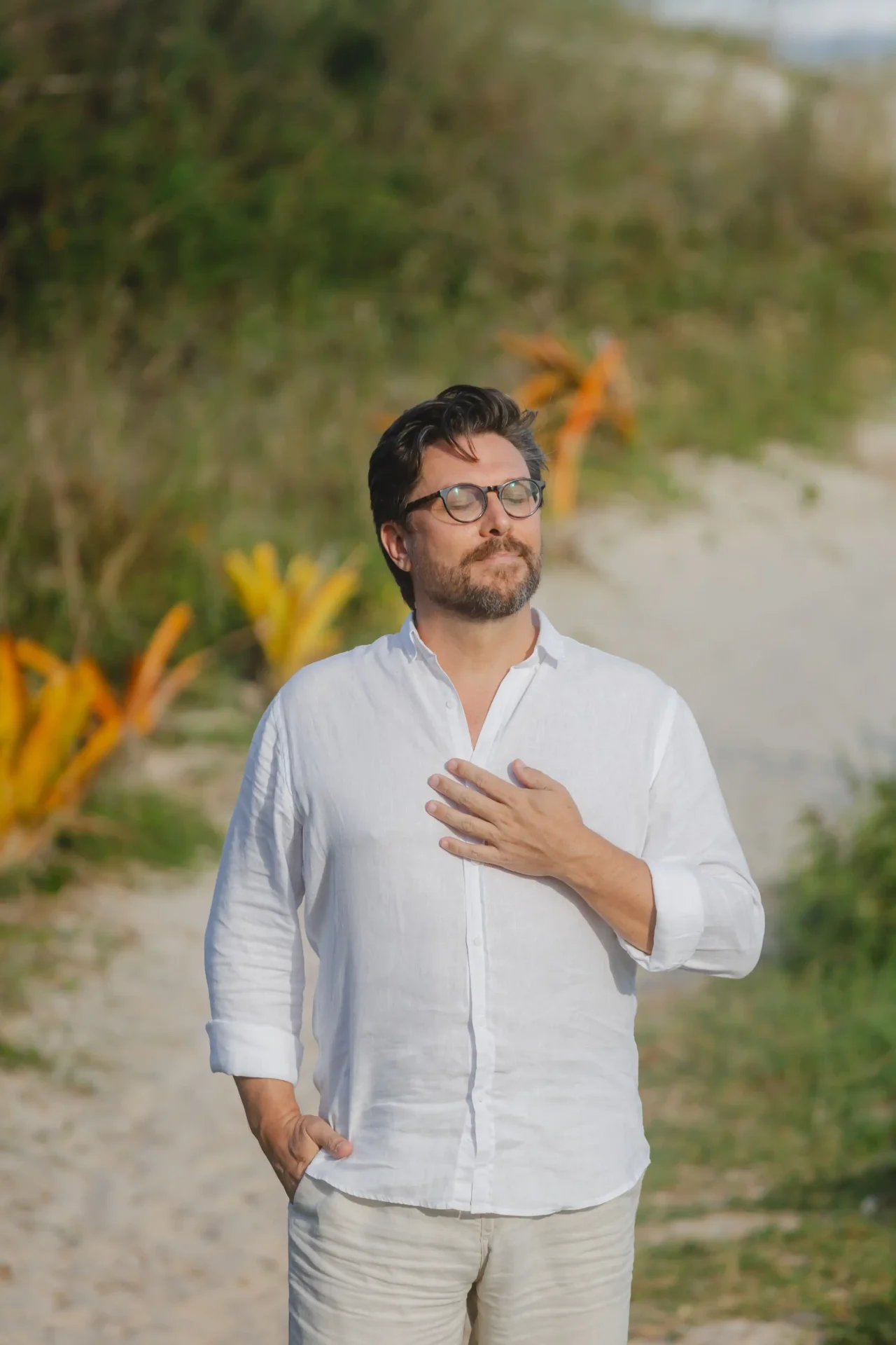 Guilhem main sur le coeur